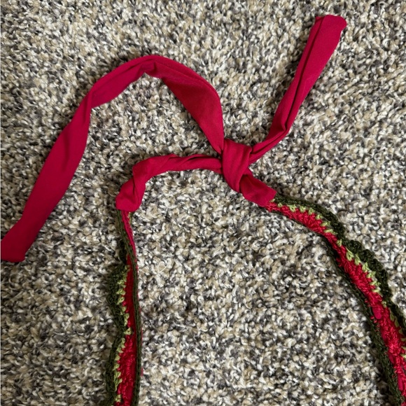 BECCA Raspberry Magenta Crochet Embroidered Detail Bikini Top Large - Picture 7 of 12